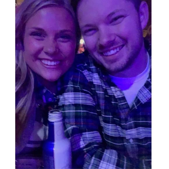 Meet your Posher, Brianna - Picture 1 of 1